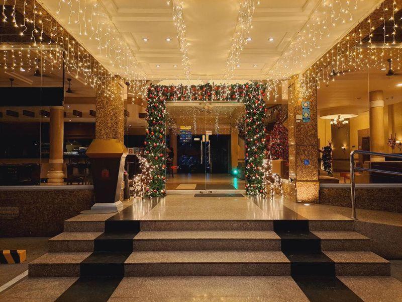 Savannah Resort Hotel Angeles Esterno foto